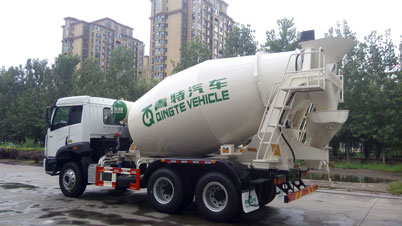 QDT5257GJBS混凝土搅拌运输车